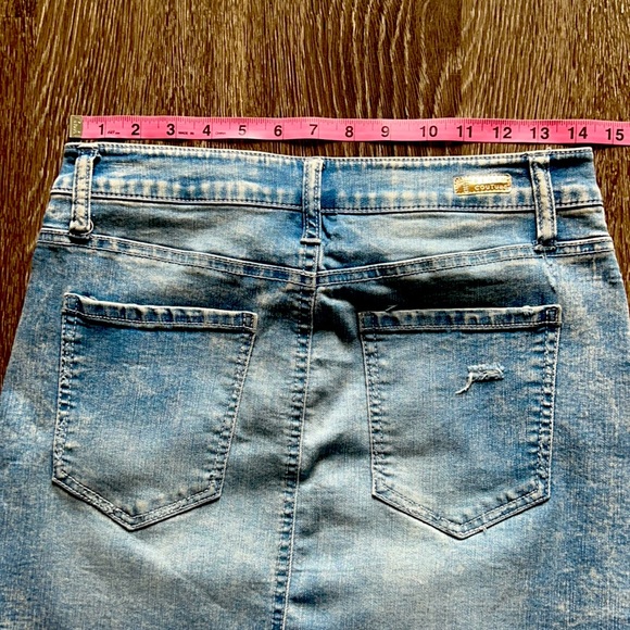 Tinseltown - Distressed Pearl Detailed Denim Jean Skirt - Picture 6 of 7